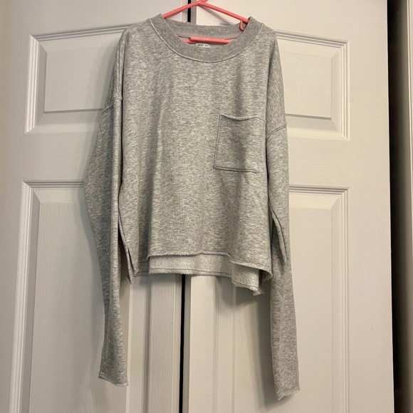 aerie Gray Cropped Crewneck Sweatshirt, Size XS - Picture 3 of 9